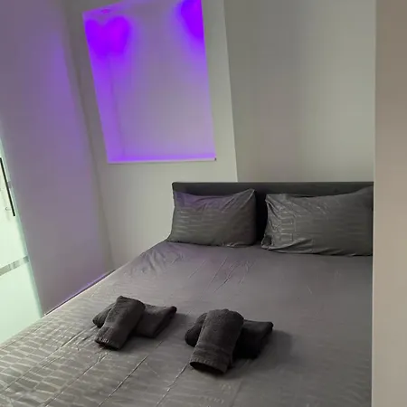 Stylish 1br Close To Center * Liège