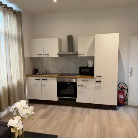 Stylish 1br Close To Center * Liège
